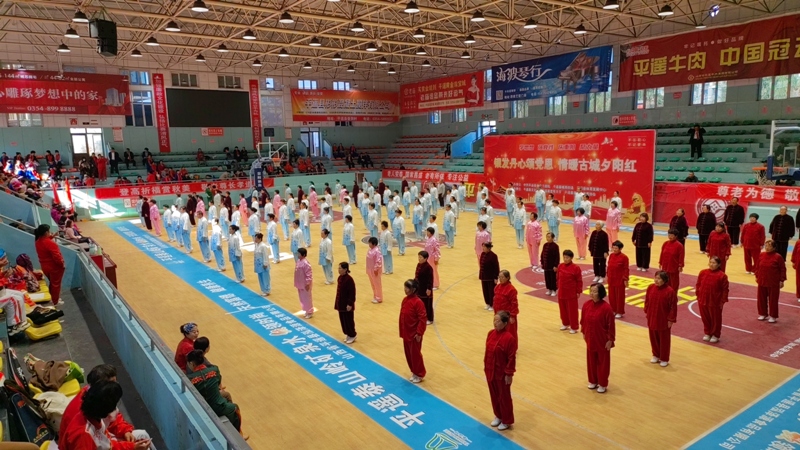 平遥县举行“重阳节”联欢活动照片3.jpg